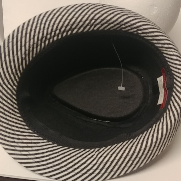 UNISEX Stripped Fedora - Picture 7 of 10